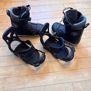 Snowboard Burton Biddings and Rome Boots